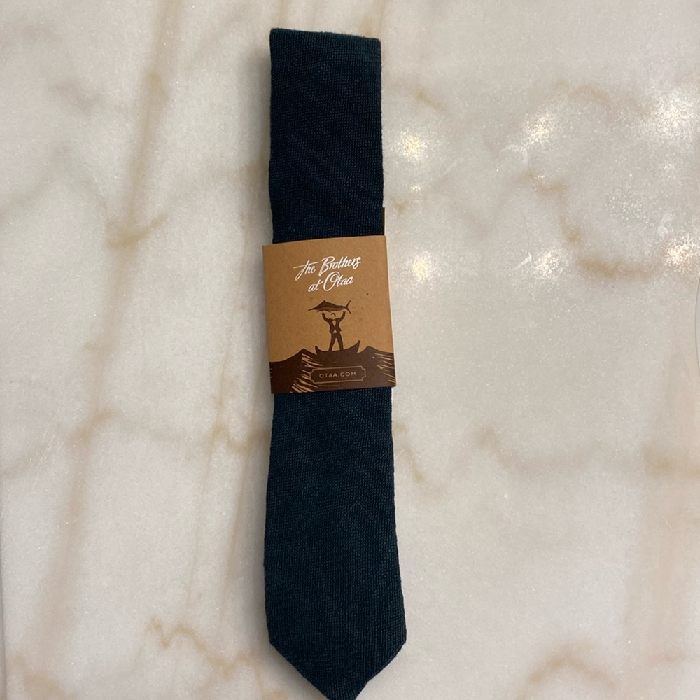 OTAA men’s knit thin neck tie